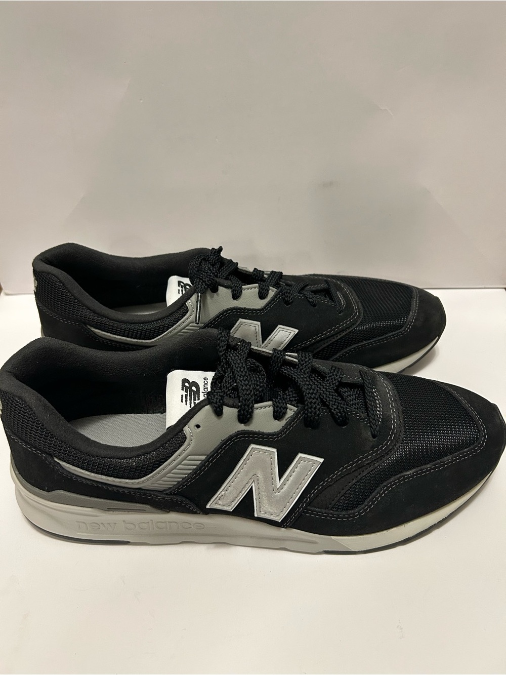 New Balance 997H Black Grey NWOT Sneakers CM997HCC Men's 11.5